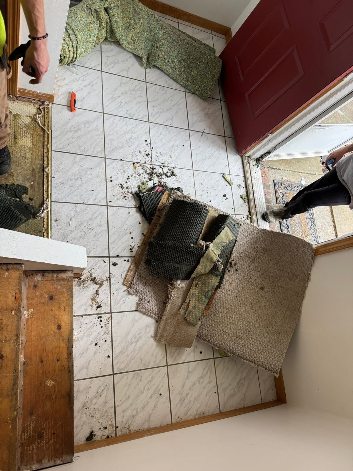 Carpet removal flooring tear out by L&J's Junk Removal, Central Illinois